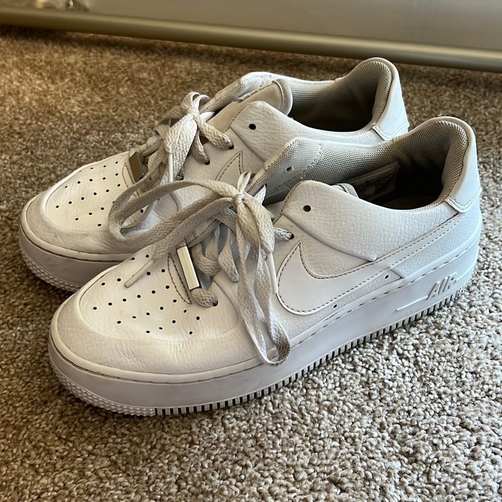 Nike Air Force 1 Sage Low size 7.5